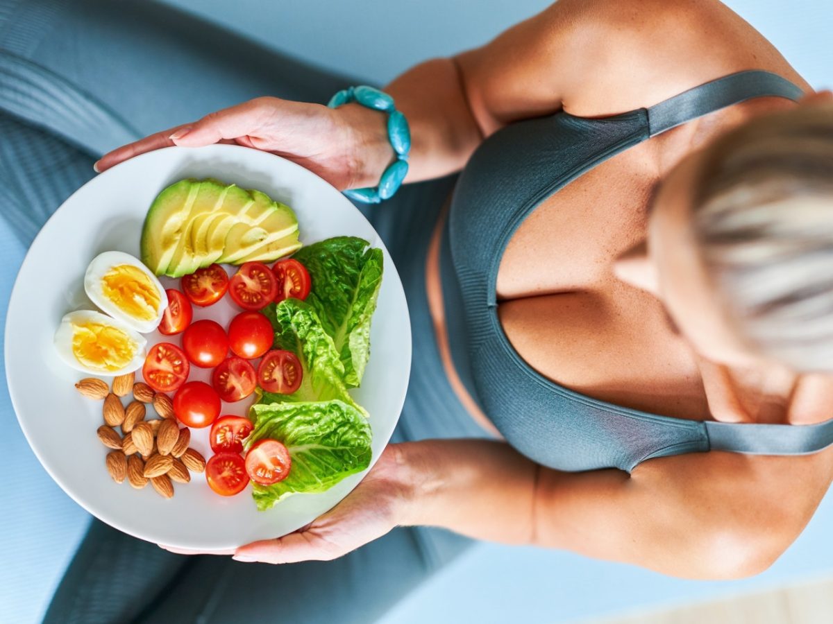 Dietary Resurgence: Navigating Nutritional Choices Post-Liposuction