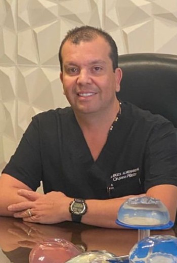 Dr. Erick Almenarez Mendoza